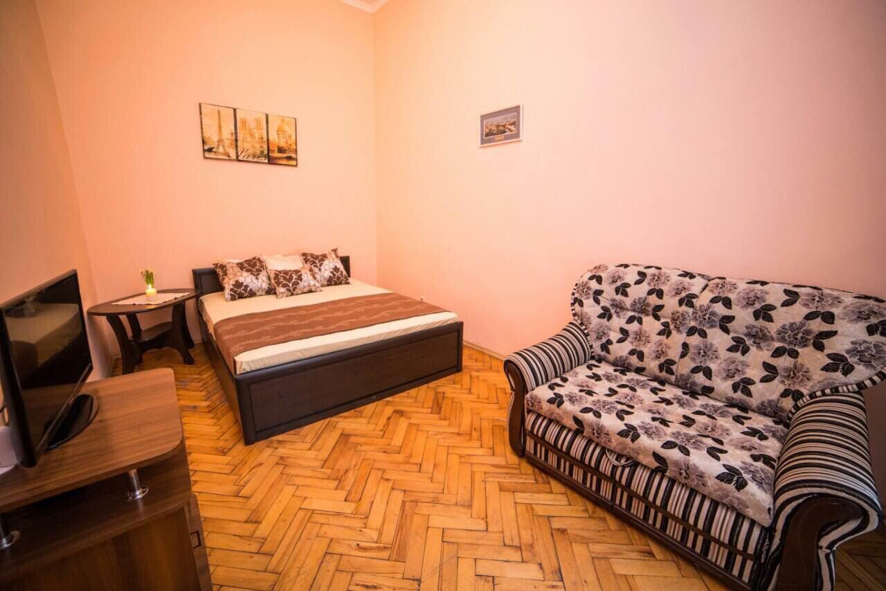 Apartment On Teatralna 7 Lviv Ngoại thất bức ảnh