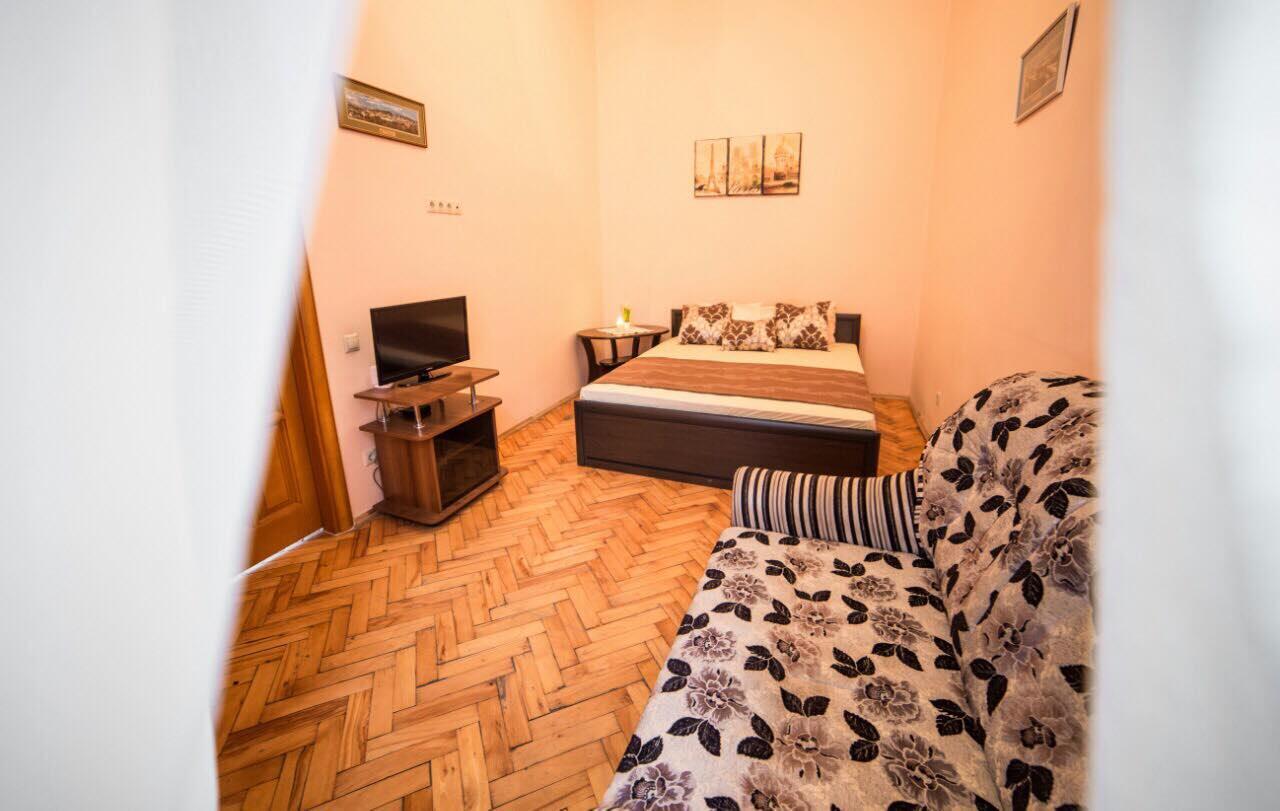 Apartment On Teatralna 7 Lviv Ngoại thất bức ảnh